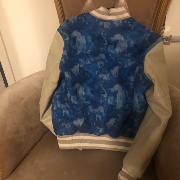 Jacket - Picture 6 of 7